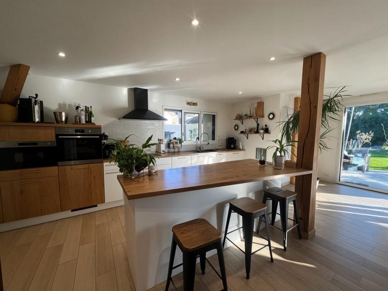 Maison - 115 m² - 4 pièces