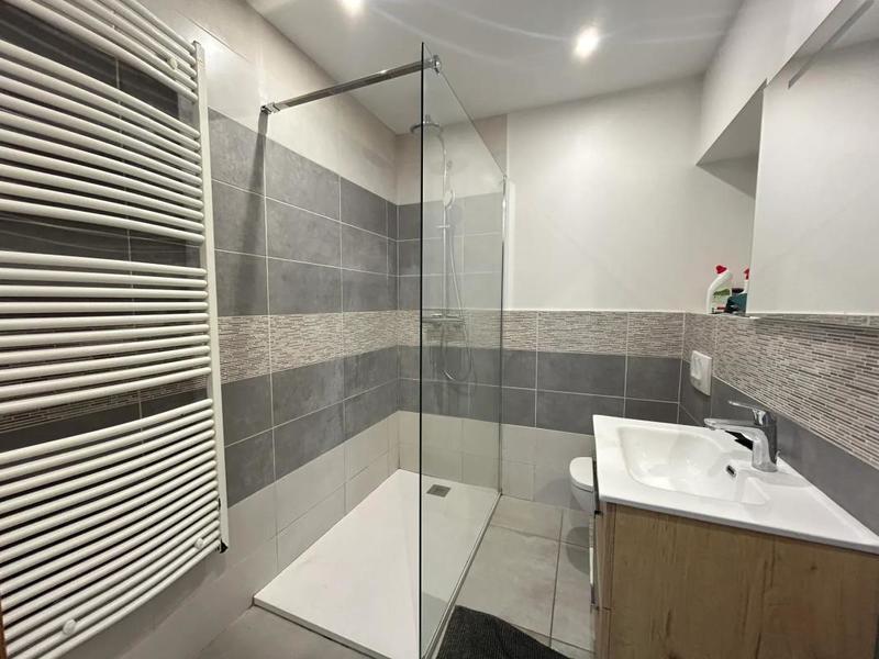 Maison - 190 m² - 2 pièces