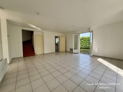 Maison - 128 m² - 7 pièces