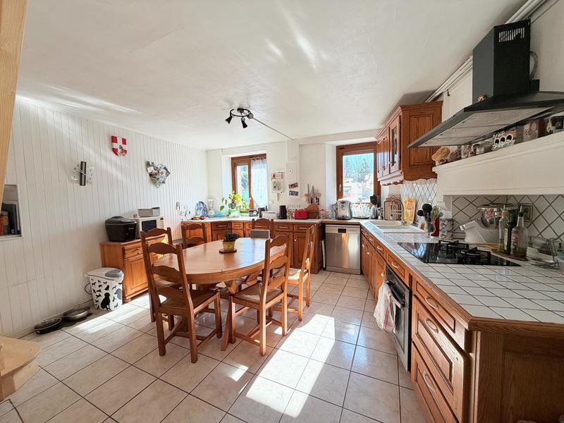 Maison - 130 m² - 4 pièces