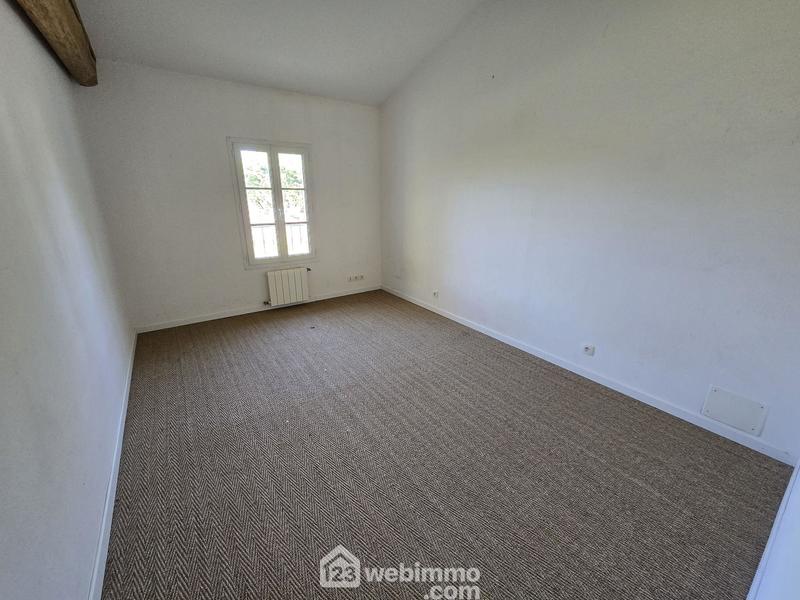 Maison - 331 m² - 10 pièces