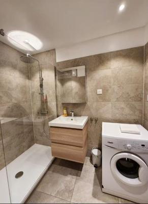 Appartement - 98 m² - 4 pièces