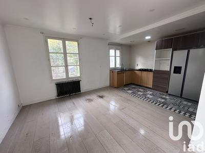 Maison - 83 m² - 5 pièces