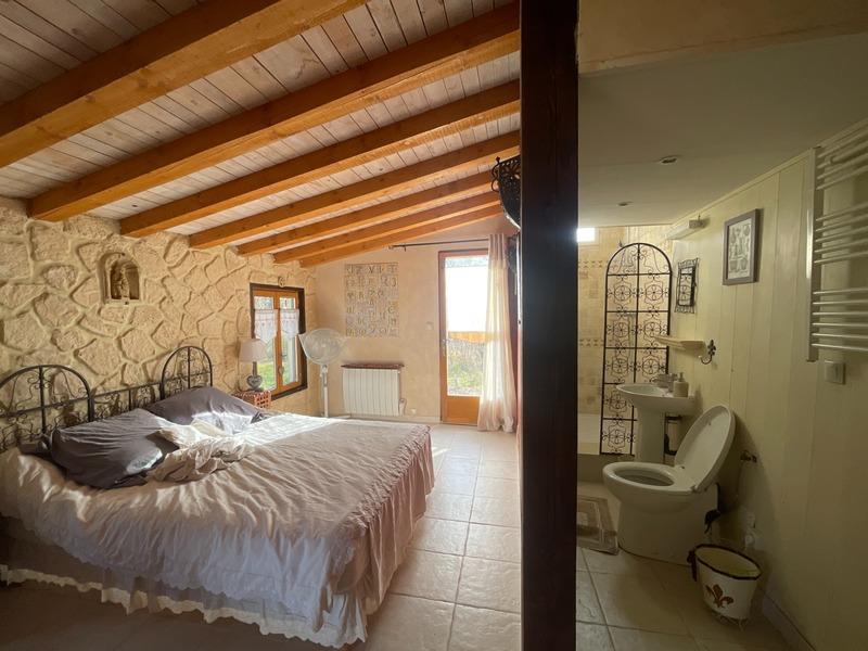 Maison - 215 m² - 7 pièces