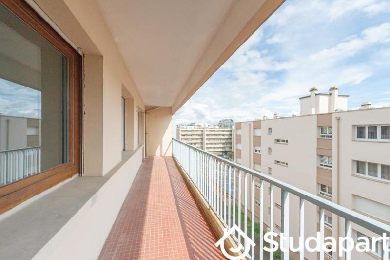 Chambre - 12 m² - 1 pièce