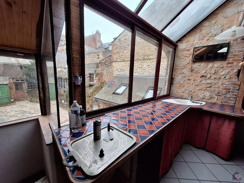 Maison ancienne - 165 m² - 8 pièces