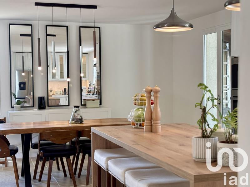 Maison - 150 m² - 7 pièces