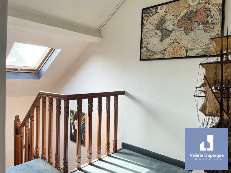 Maison - 200 m² - 6 pièces