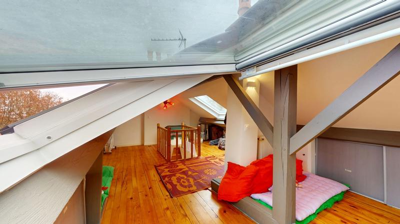 Villa - 185 m² - 6 pièces