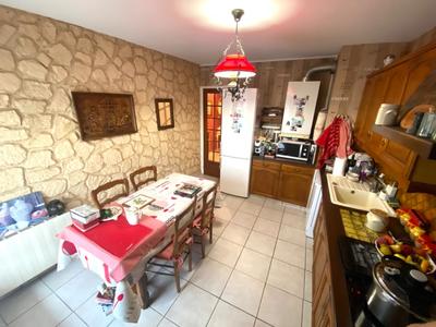 Appartement - 82 m² - 4 pièces