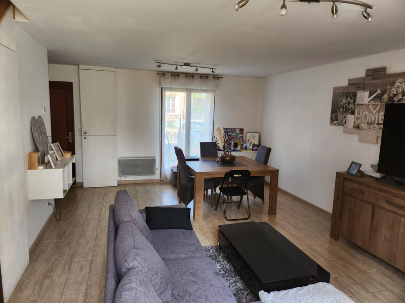 Maison - 74 m² - 5 pièces