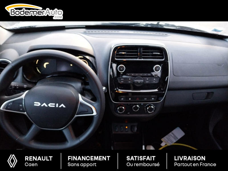 Dacia Spring Essential -23b