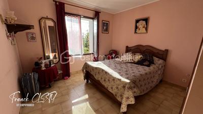 Maison traditionnelle - 102 m² - 4 pièces