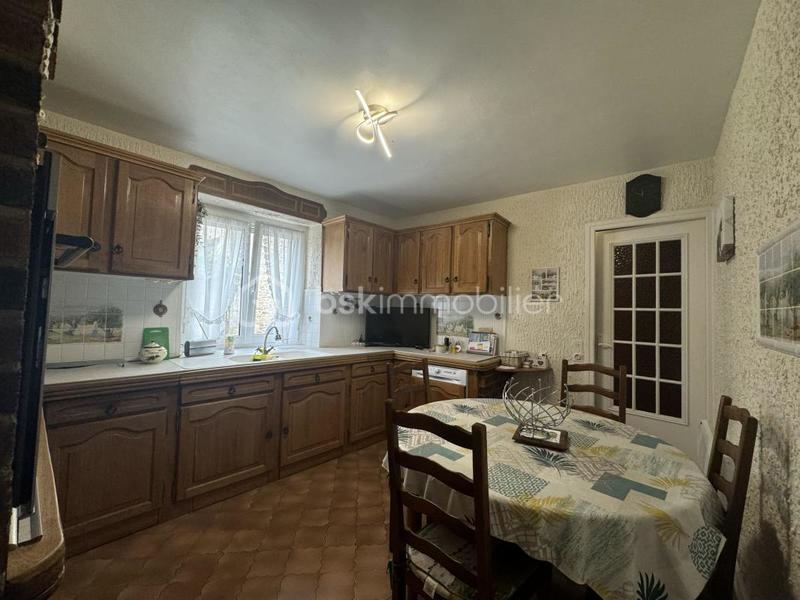 Propriété - 261 m² - 10 pièces