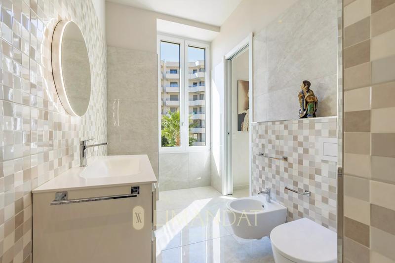 Appartement - 130 m² - 3 pièces