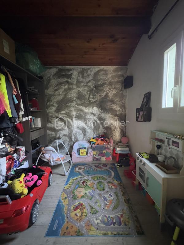 Maison traditionnelle - 103 m² - 4 pièces