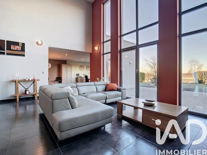 Maison - 264 m² - 6 pièces