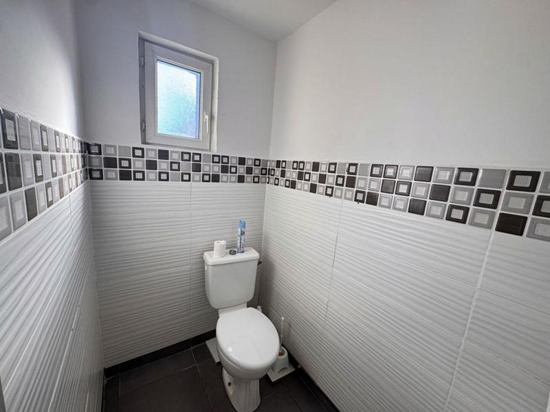 Maison - 145 m² - 7 pièces