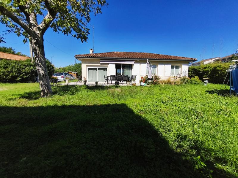 Maison traditionnelle - 85 m² - 4 pièces