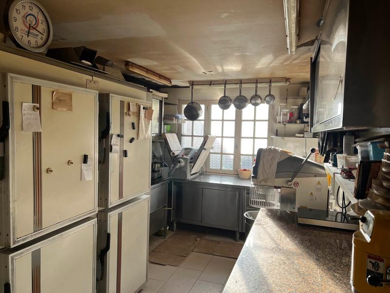 Local commercial - 270 m²