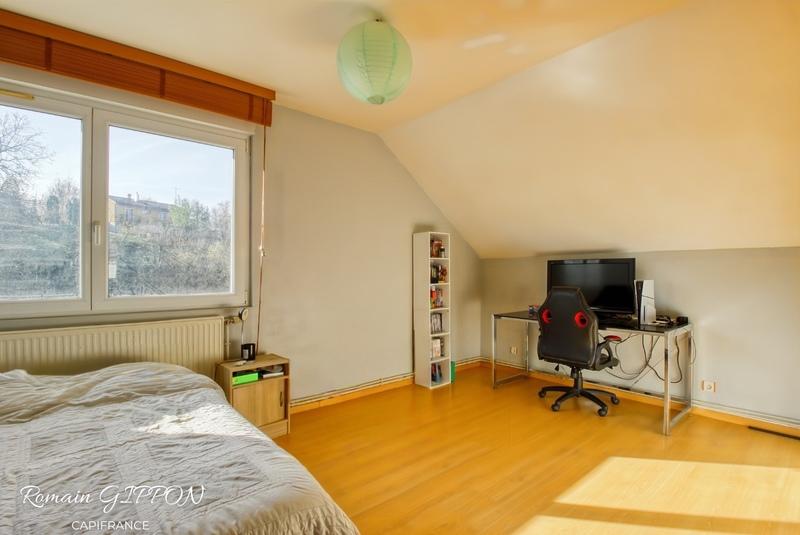 Maison - 286 m² - 11 pièces