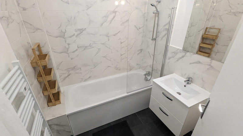 Chambre - 23 m² - 8 pièces