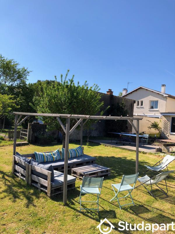 Chambre - 15 m² - 1 pièce