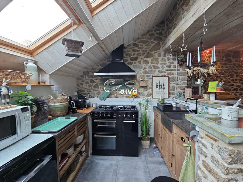 Maison ancienne - 126 m² - 7 pièces