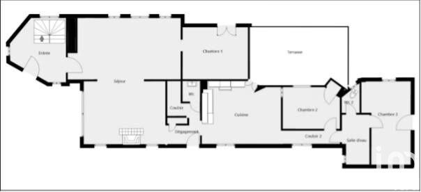 Maison - 240 m² - 10 pièces