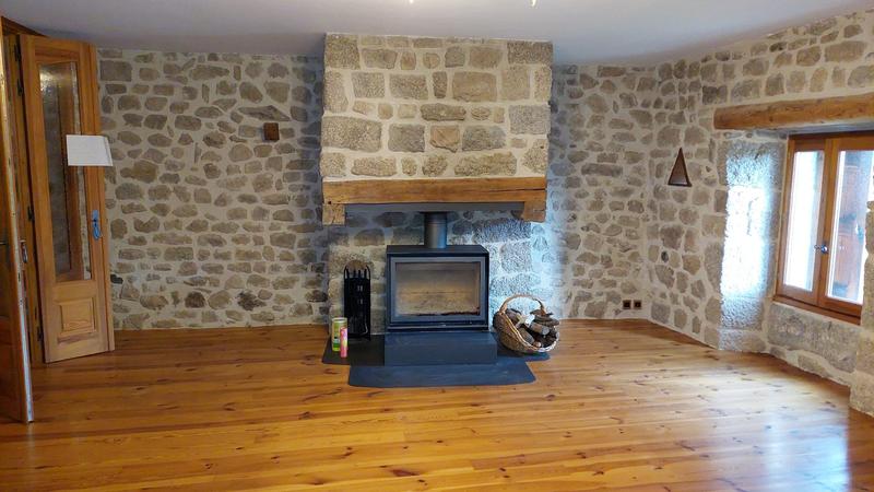 Maison - 300 m² - 8 pièces