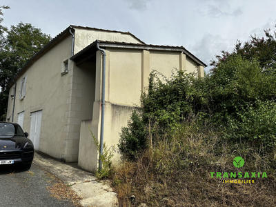 Maison - 80 m² - 4 pièces