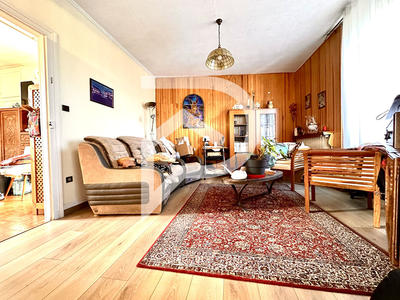 Appartement - 100 m² - 3 pièces