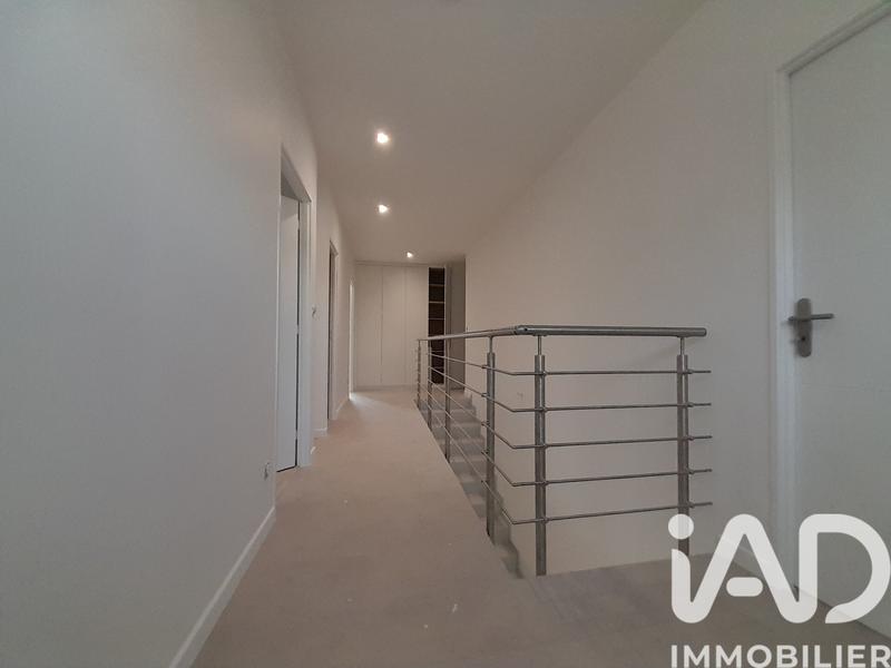 Maison - 159 m² - 5 pièces