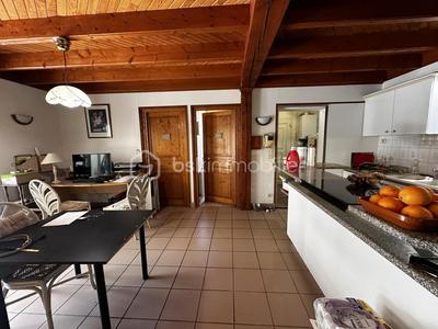 Maison - 91 m² - 3 pièces