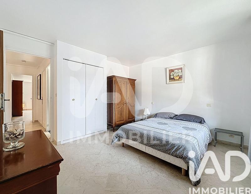 Appartement - 92 m² - 3 pièces