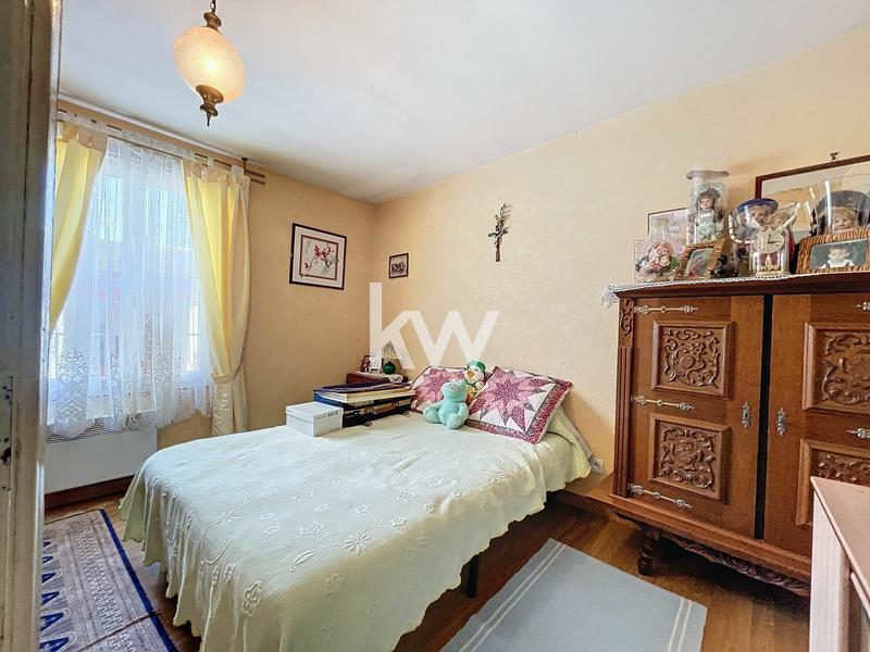 Maison de ville - 111 m² - 5 pièces