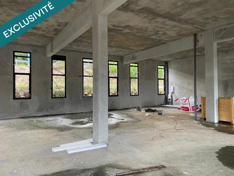 Local commercial - 160 m² - 2 pièces