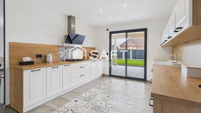 Maison - 173 m² - 7 pièces