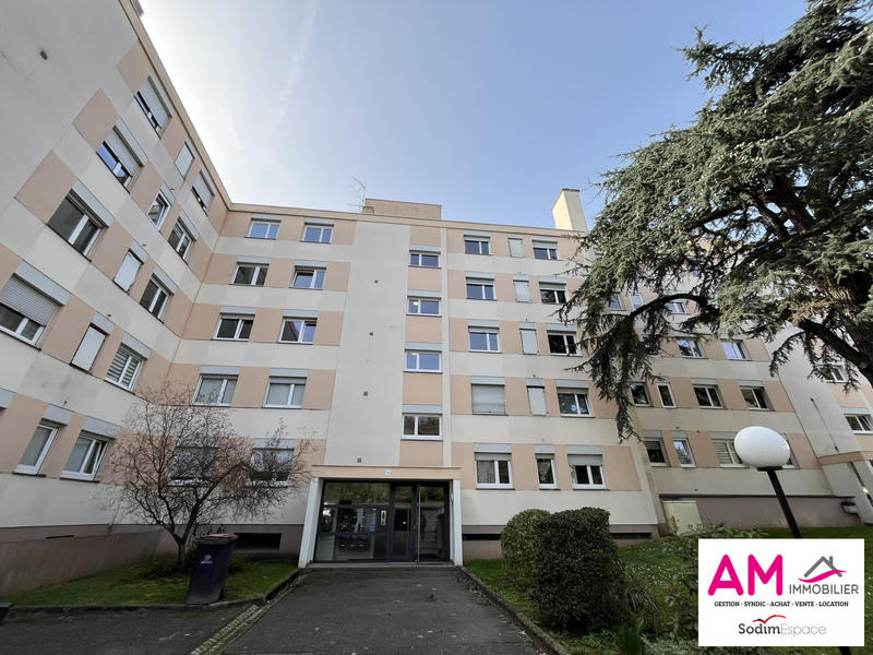 Appartement - 74 m² - 3 pièces