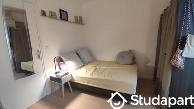 Chambre - 15 m² - 1 pièce