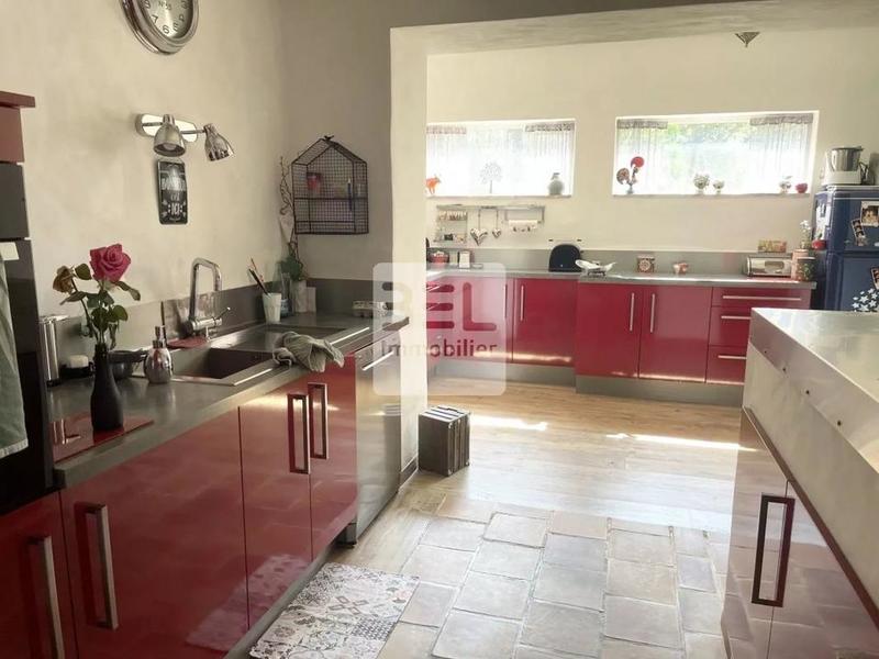 Mas - 153 m² - 6 pièces