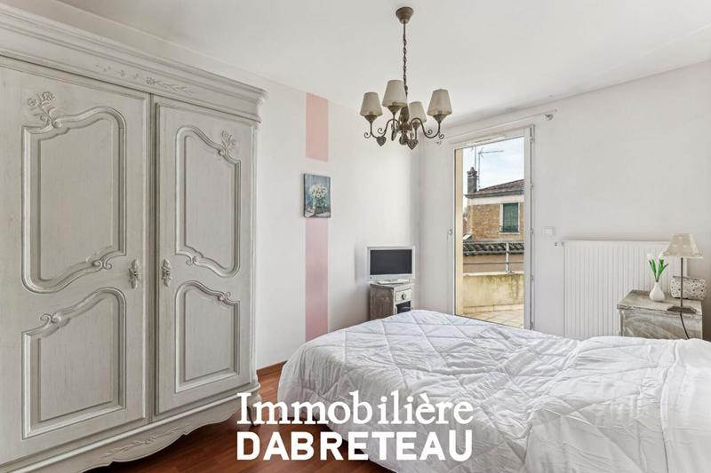 Appartement - 89 m² - 3 pièces