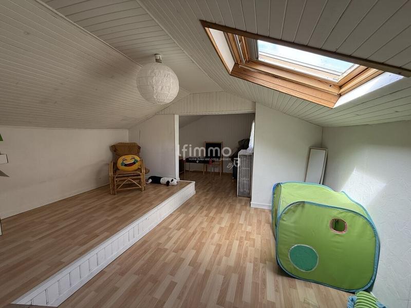 Maison - 87 m² - 5 pièces