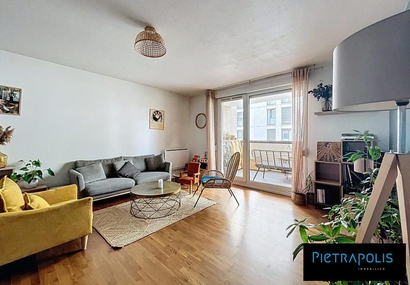 Appartement - 83 m² - 4 pièces