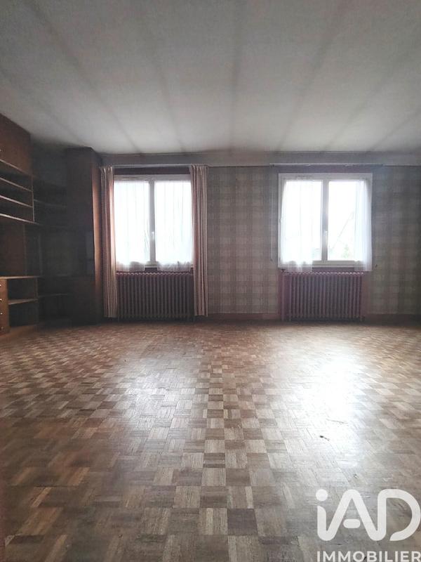 Maison - 111 m² - 5 pièces