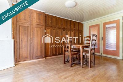 Maison - 104 m² - 4 pièces