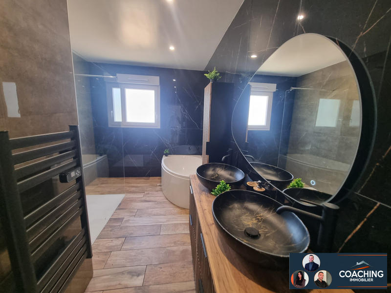 Maison - 168 m² - 6 pièces