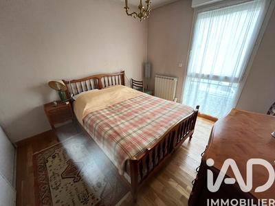 Appartement - 80 m² - 3 pièces