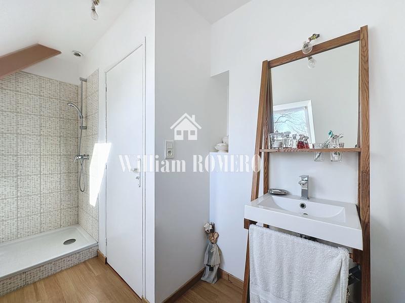 Maison - 140 m² - 6 pièces