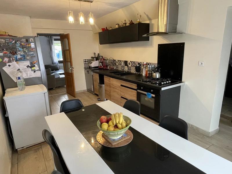 Maison - 122 m² - 5 pièces